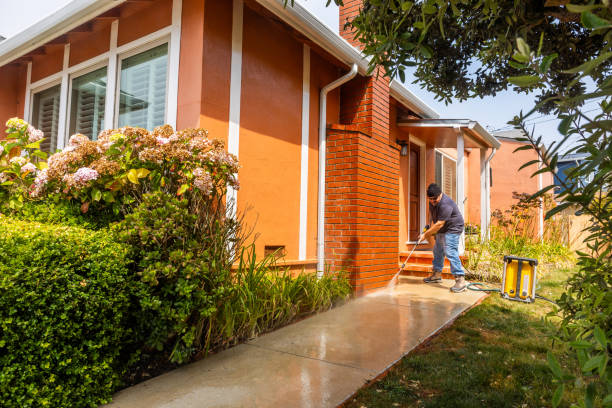 Professional  Pressure Washing in Garnet, CA